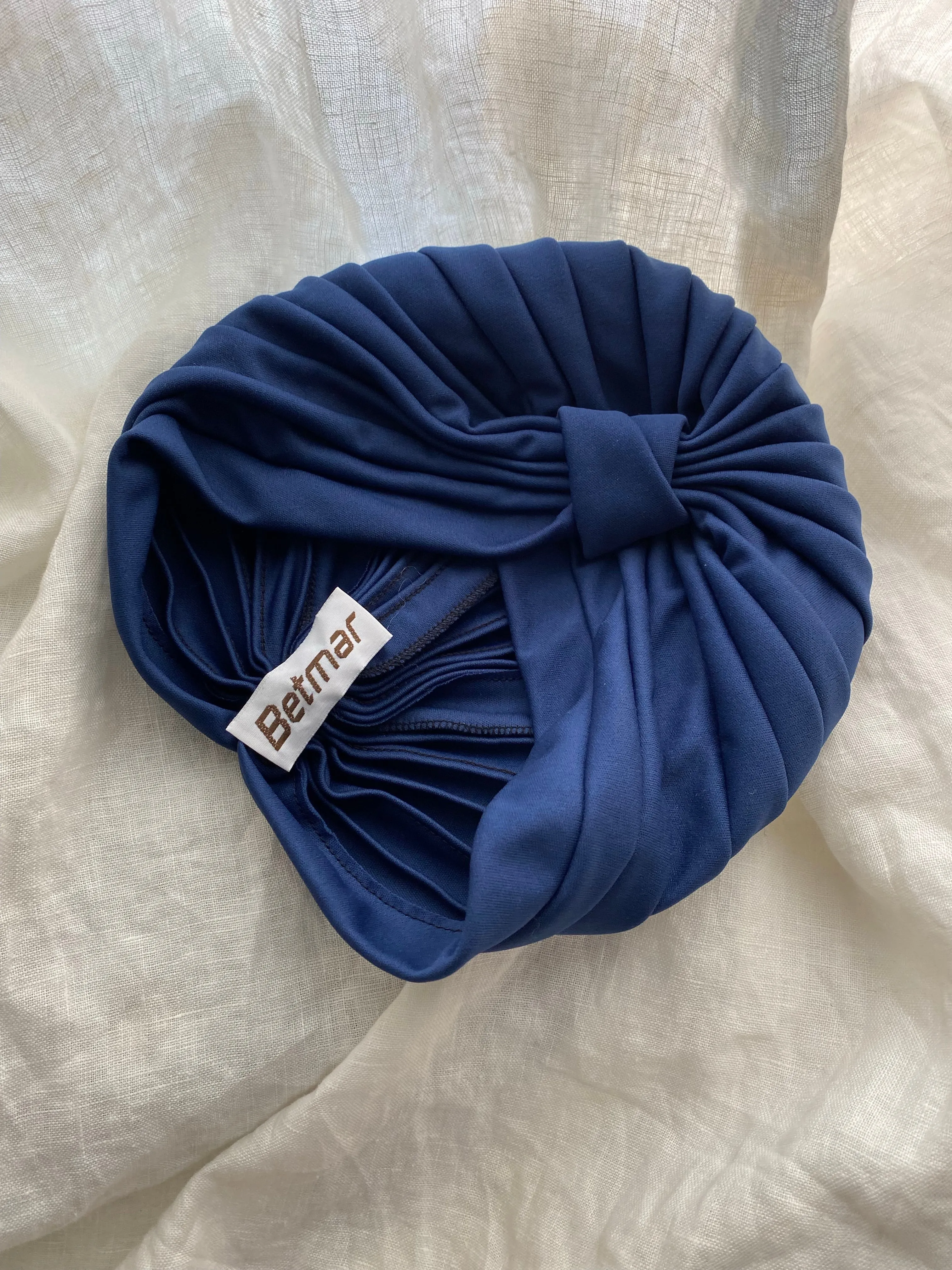 1970's Vintage Blue Betmar Turban
