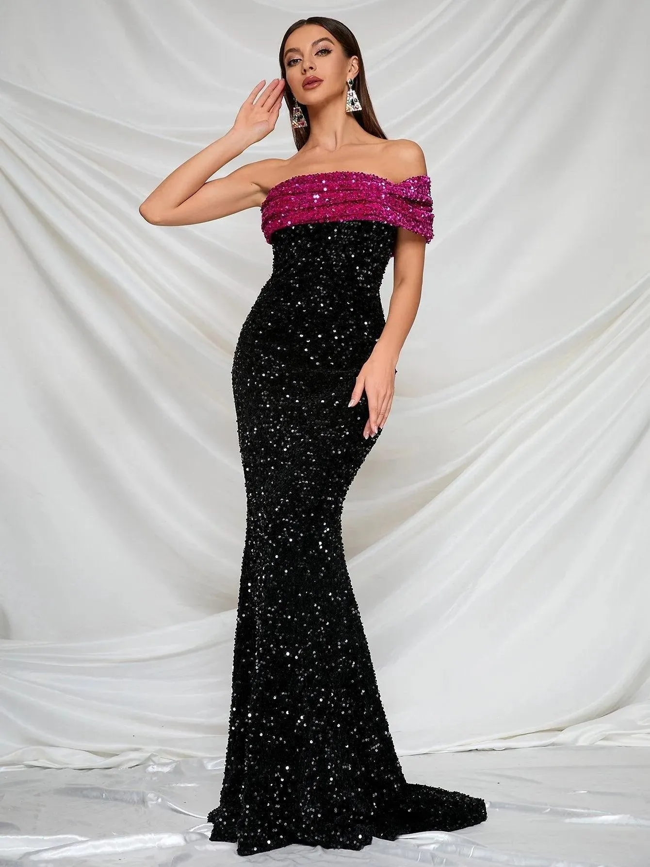 Elegant One Shoulder Sequin Mermaid Evening Dresses